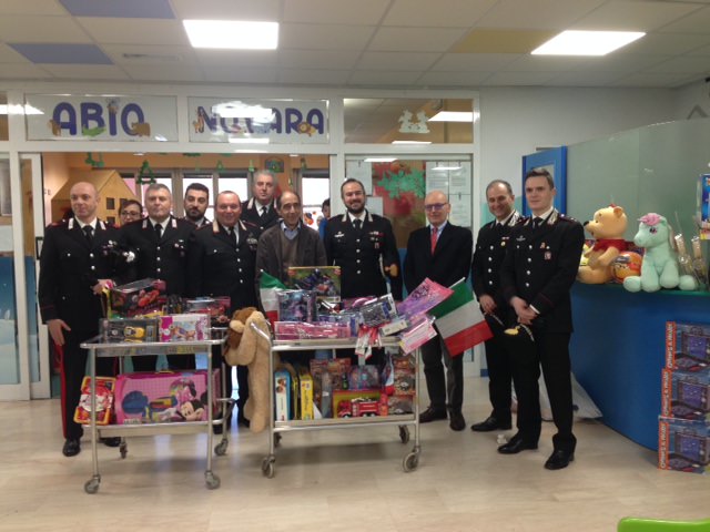 Carabinieri in visita alla Pediatria dell’Ospedale Maggiore di Novara