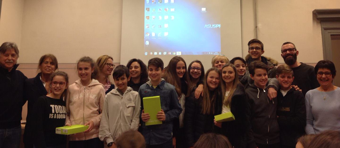 La scuola media Castelli si aggiudica il premio per la realizzazione di un booktrailer: premiazioni alla biblioteca di Cameri