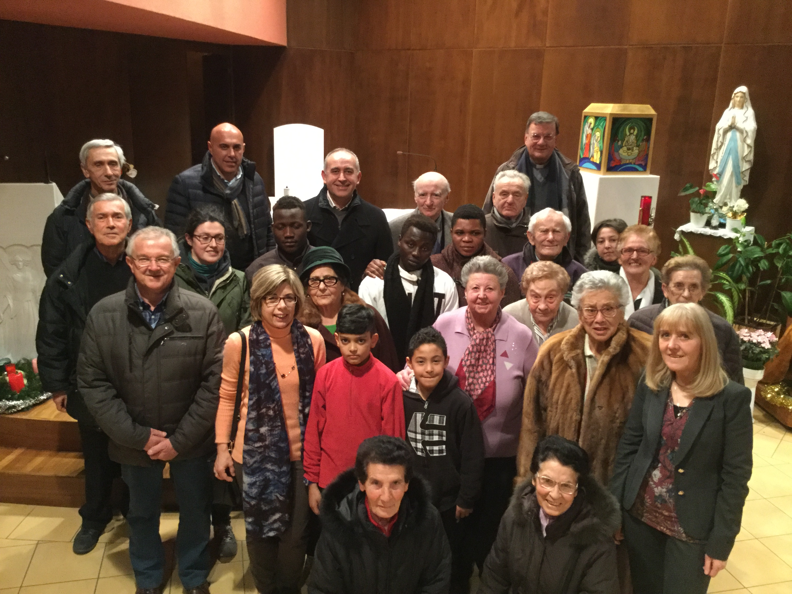 Borgomanero, scambio di auguri all’Opera Pia Curti  con il sostegno dell’Auser