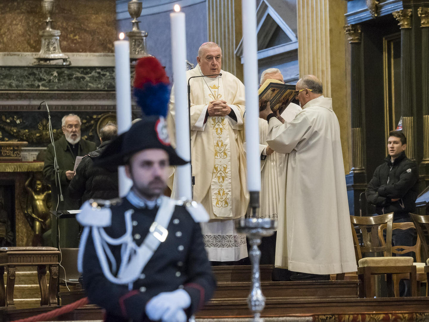In duomo a Novara celebrata la Virgo Fidelis