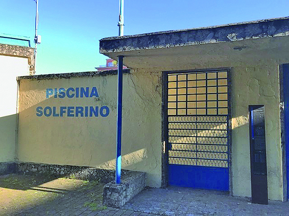 Piscina di via Solferino a Novara: un modello stile “Teatro Parenti”?