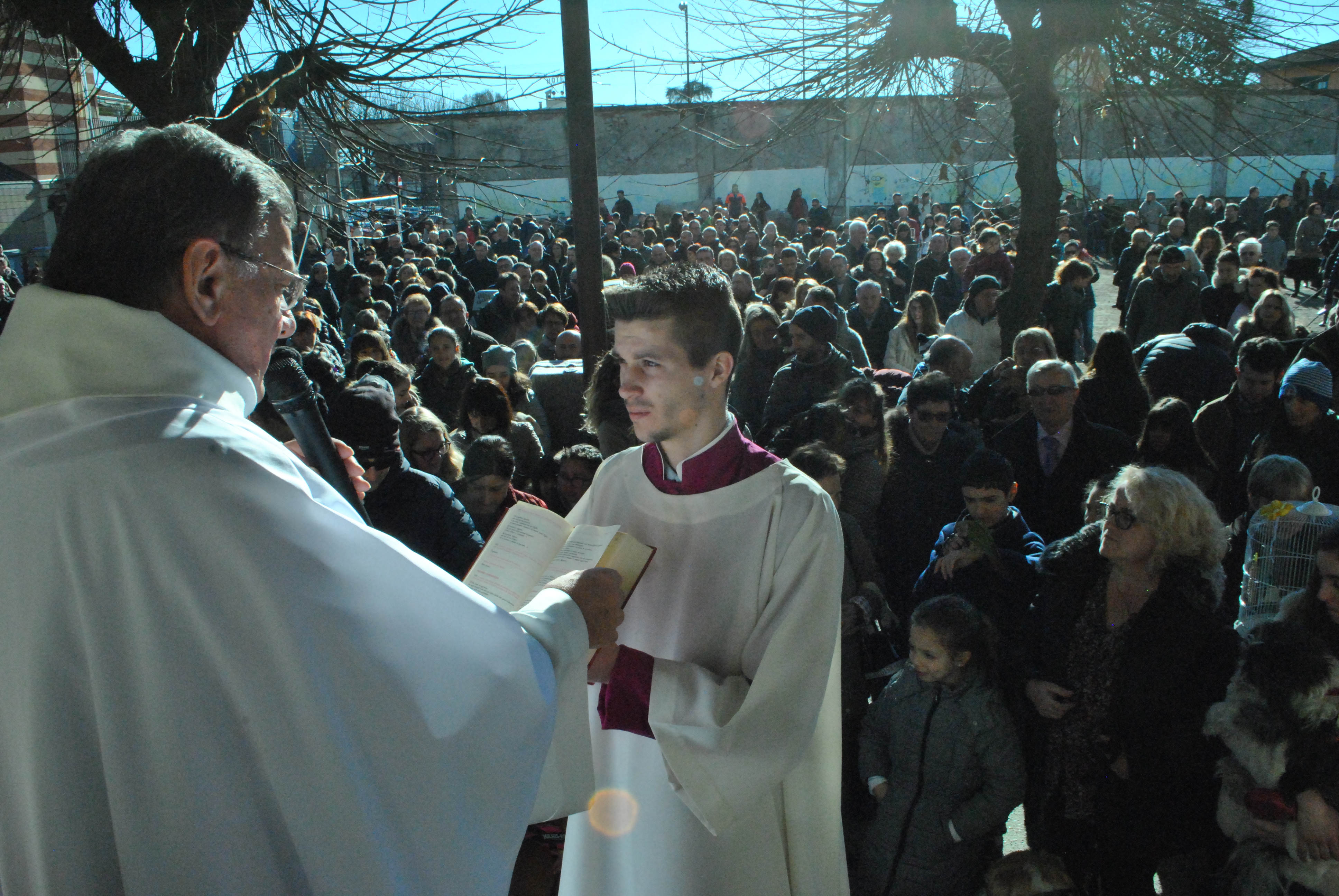 Borgomanero, la festa di Sant’Antonio abate all’oratorio