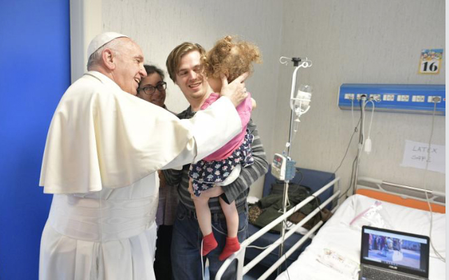 Papa al Bambin Gesù. Mariella Enoc: «Il Papa non si è risparmiato, empatia con i malati»