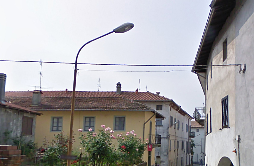 Al via la sostituzione di punti luce in centro a Pombia