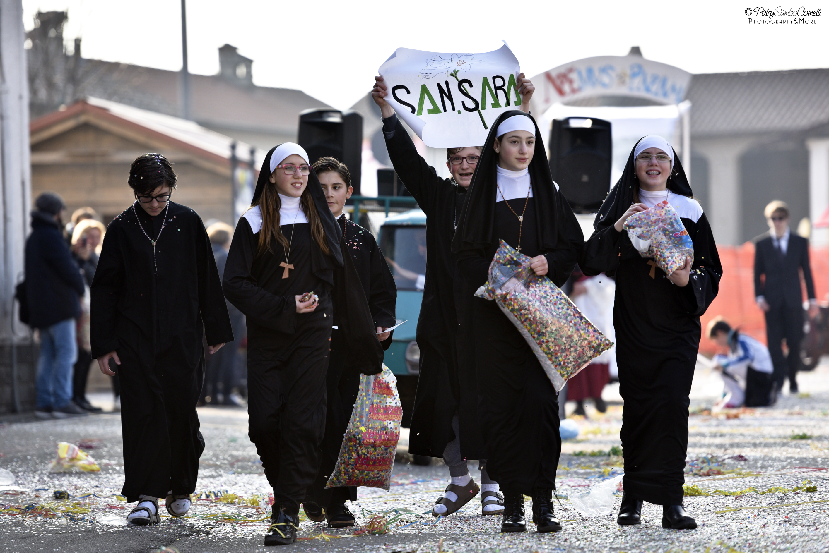 Successo per il Carnevale di Cureggio: la foto gallery