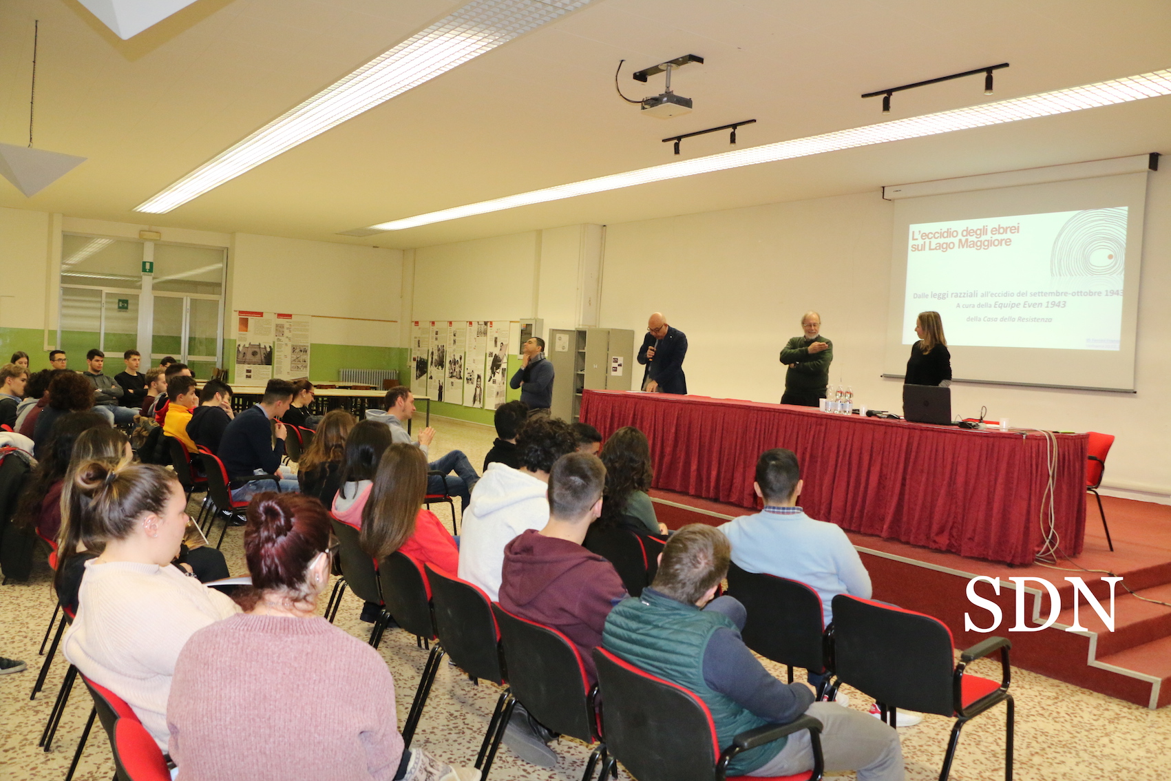 Verbania, studenti del Ferrini a lezione con la “Storia”