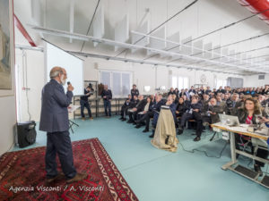 Aperta la sartoria sociale a Novara