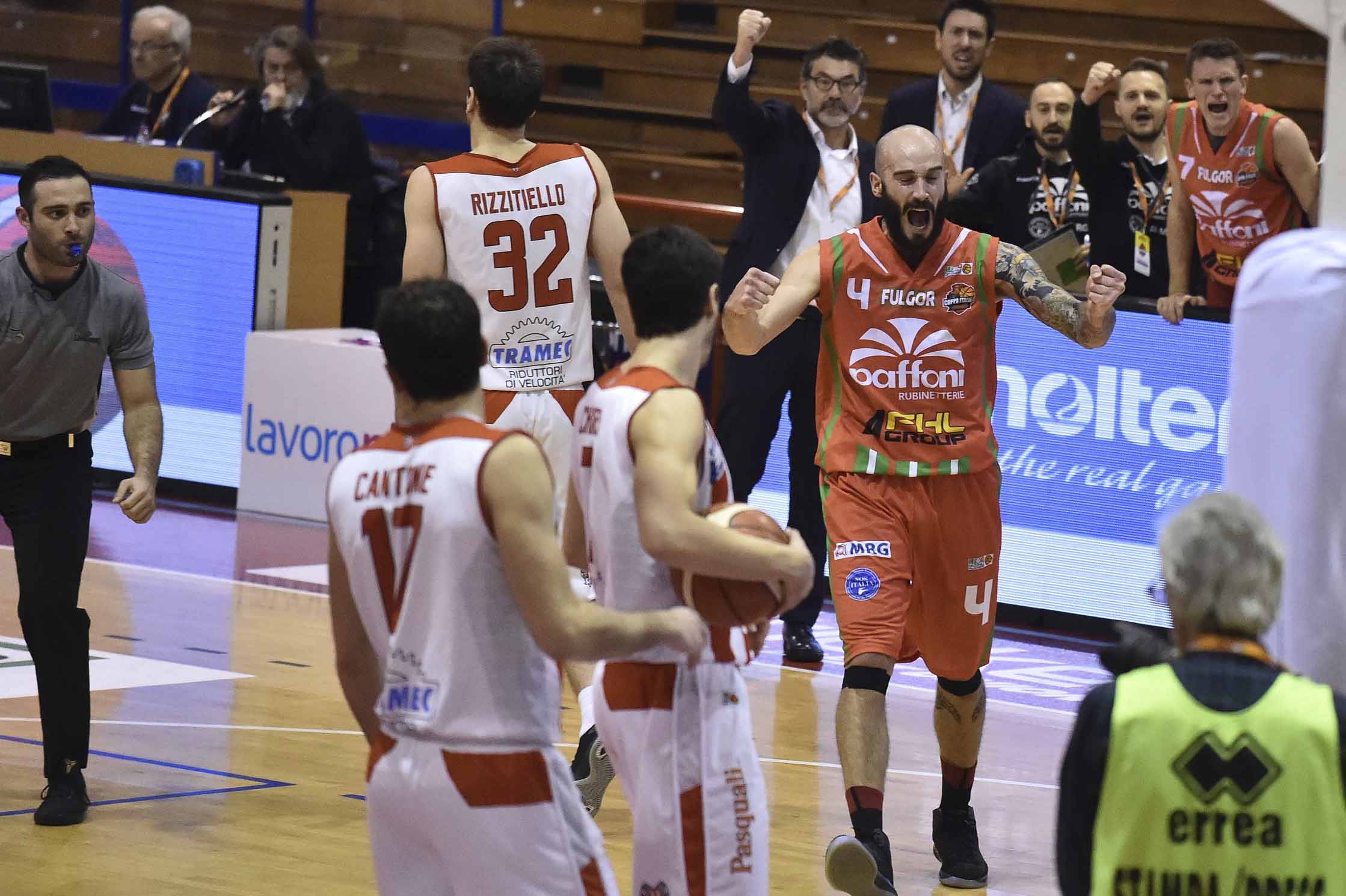 Basket, la Paffoni Omegna ha vinto la Coppa Italia