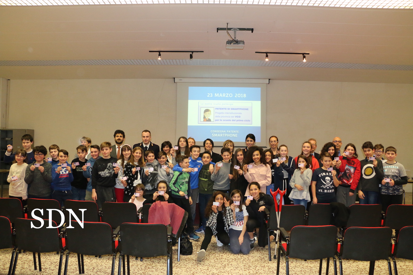 Verbania, patente per smartphone a studenti di Cadorna e Quasimodo (foto gallery)