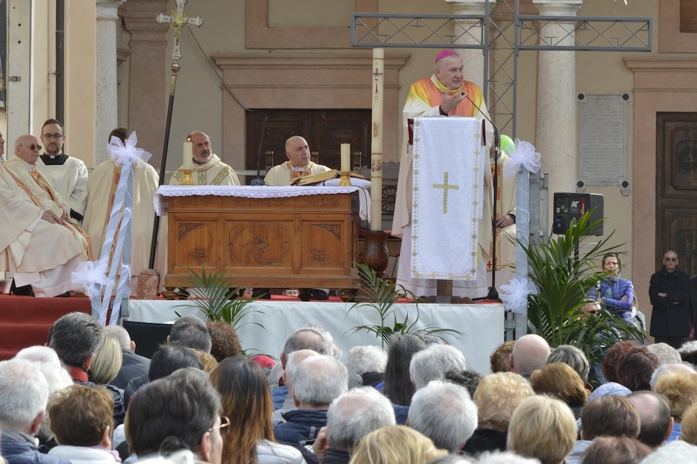 Cerano, domenica in Albis 8 aprile