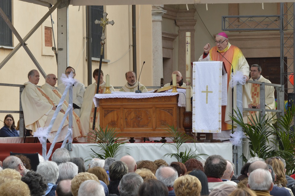 Cerano, domenica in Albis 8 aprile