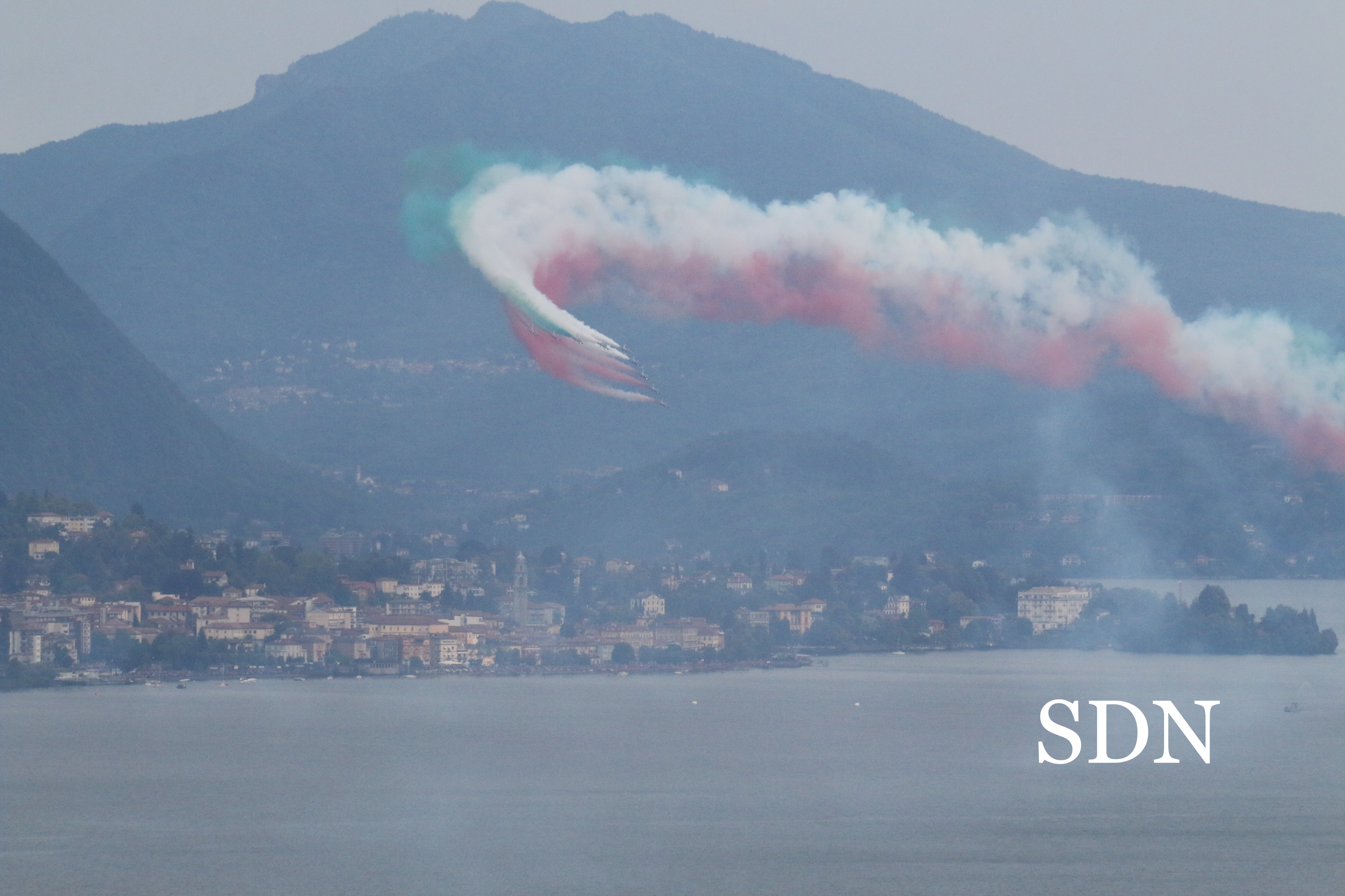 A Verbania spettacolo con le Frecce Tricolori (galleria fotografica)