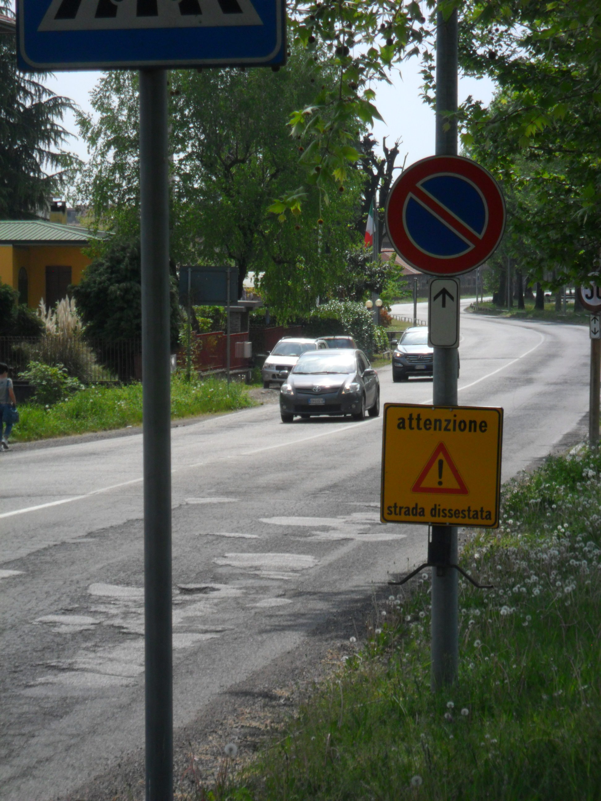 Buche sulle strade e scuole, grattacapo per le Province con le casse sempre vuote