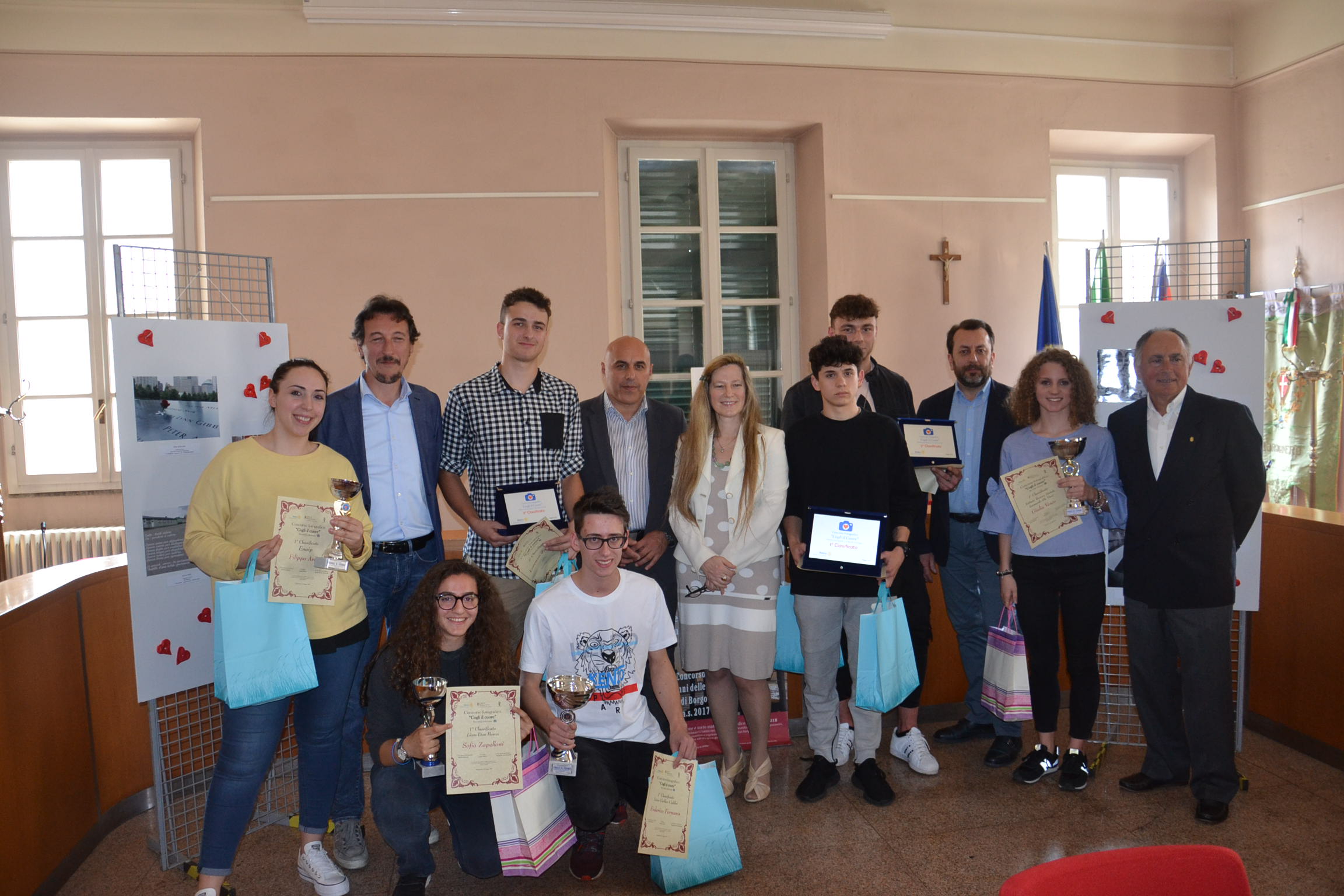 Borgomanero Le premiazioni del concorso “Cogli il cuore”