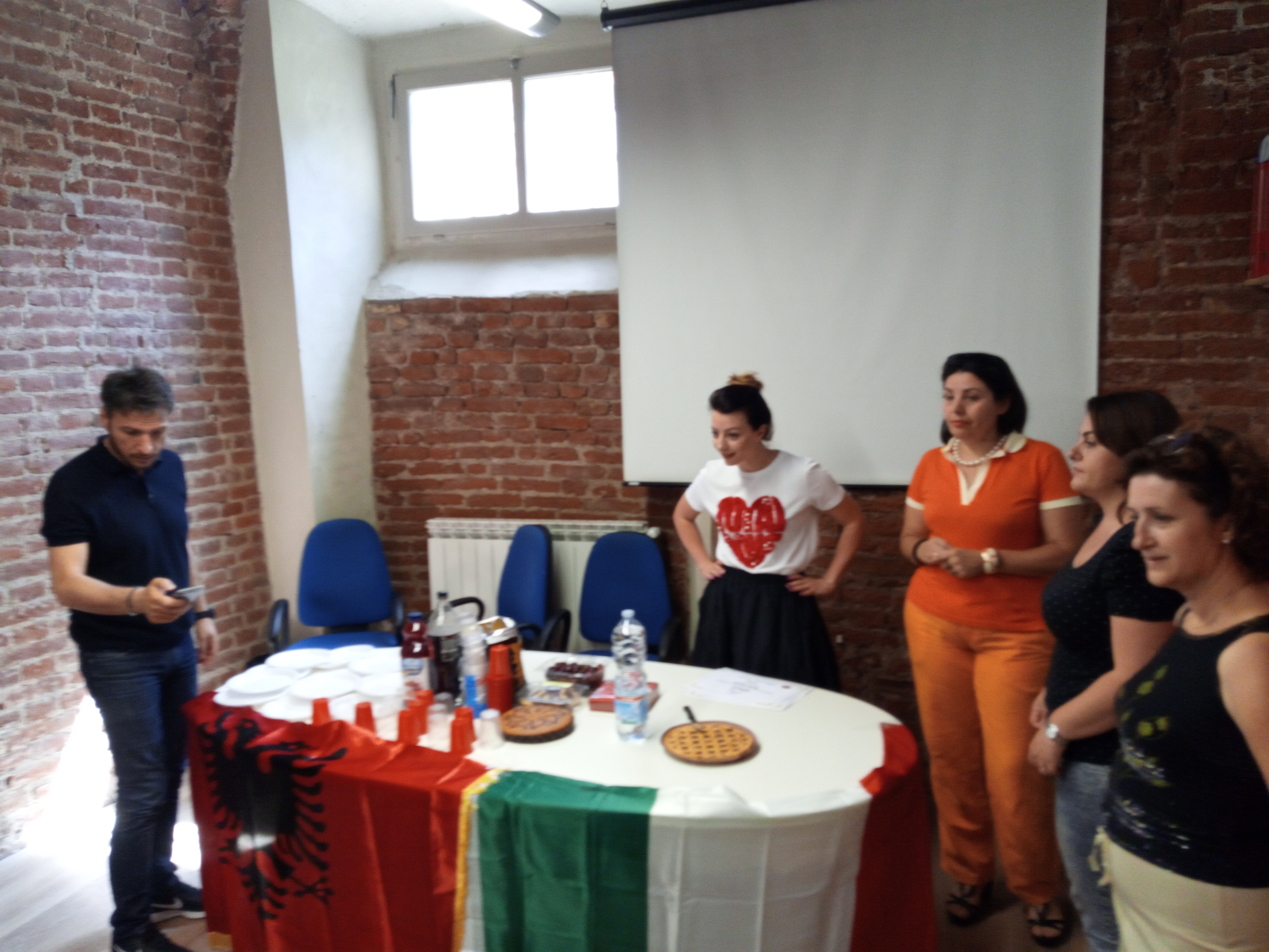 Festa per l'Associazione Ura di Novara per la scuola di lingua albanese