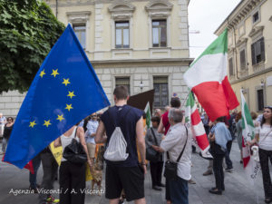 Presidio per sostenere Mattarella