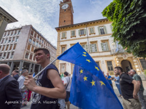 Presidio per sostenere Mattarella