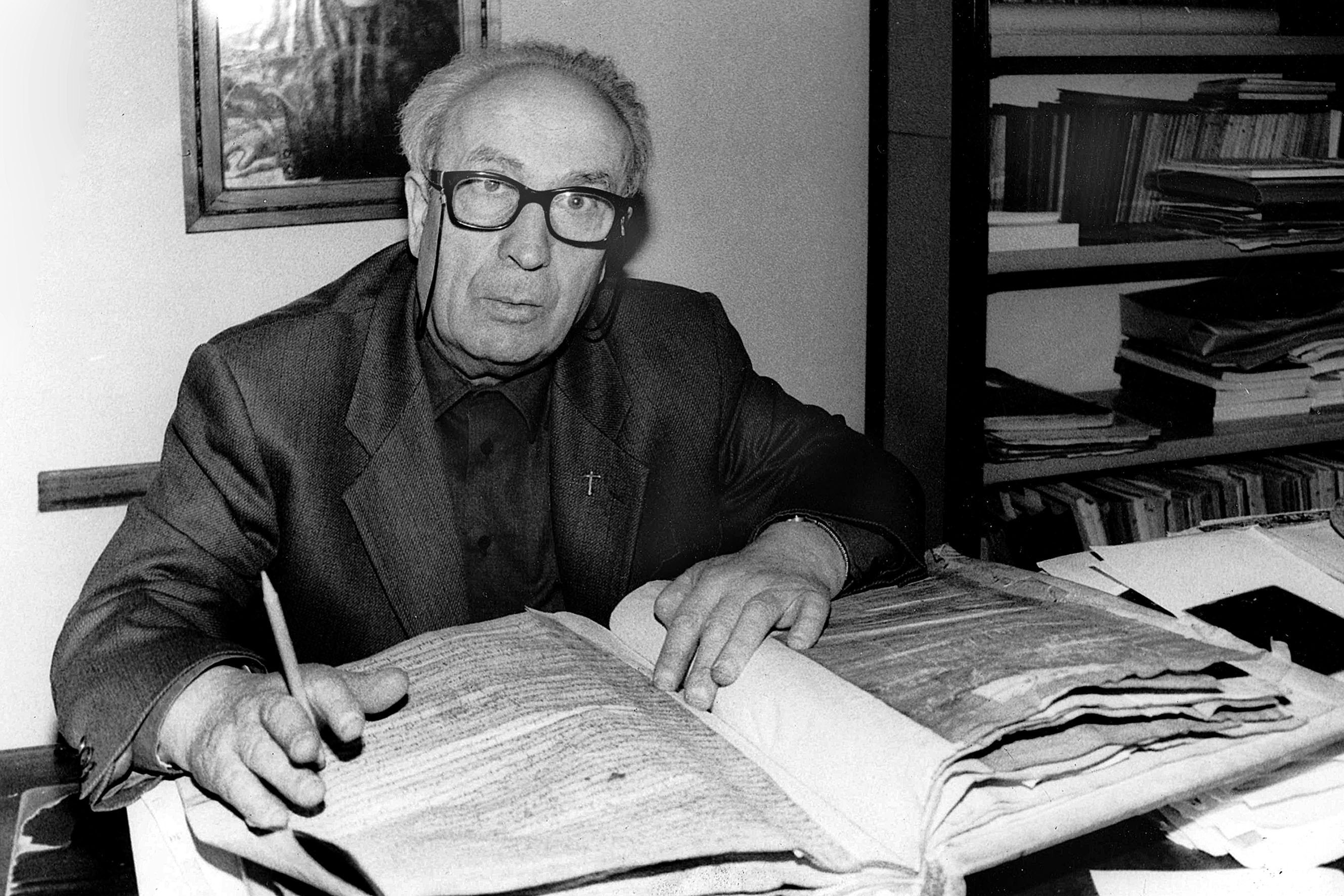 Novarien, 50 anni ricordando don Stoppa
