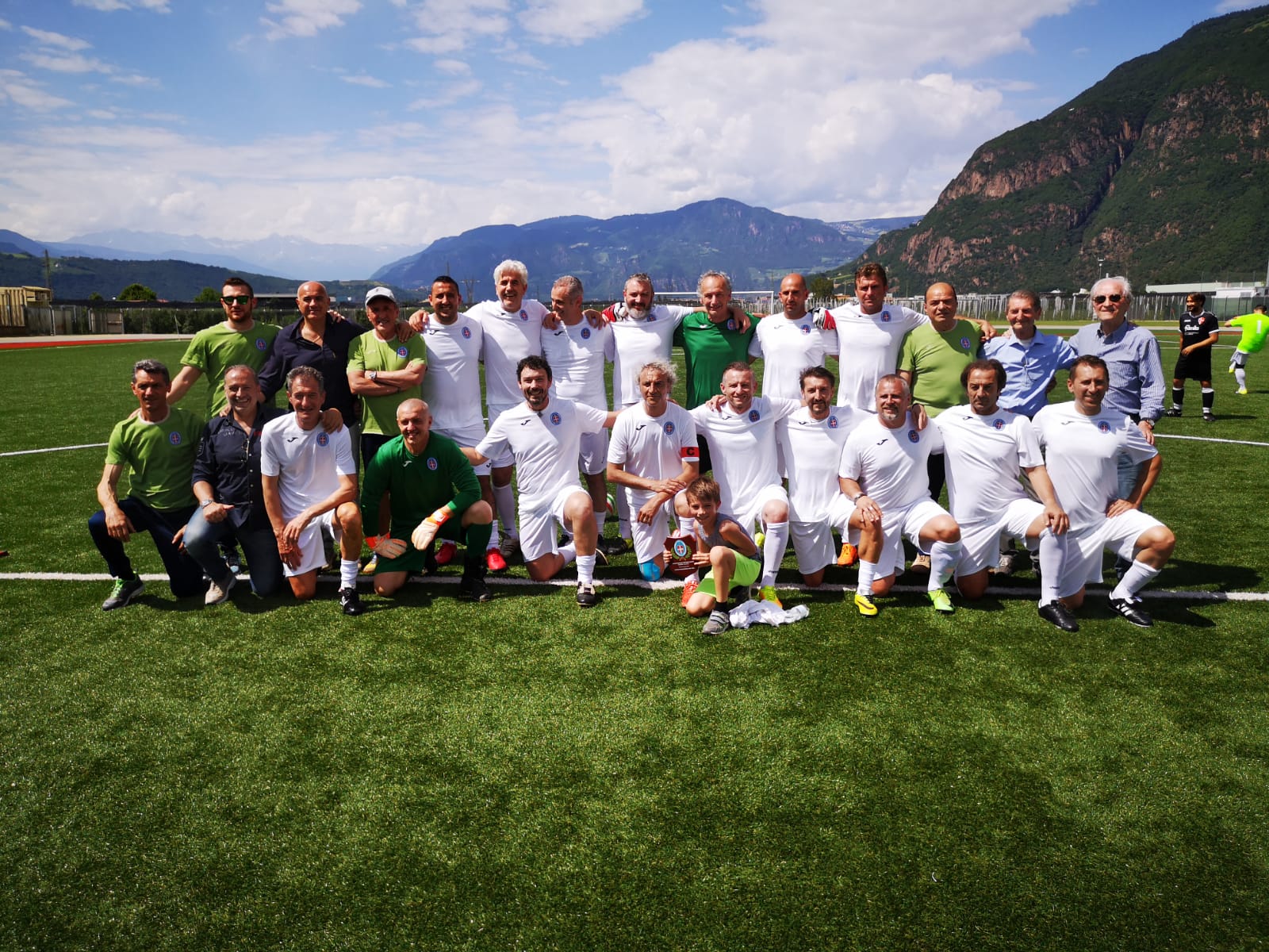 Vecchie Glorie del Novara calcio, terzo posto al “Torneo dei Fiori” di Bolzano