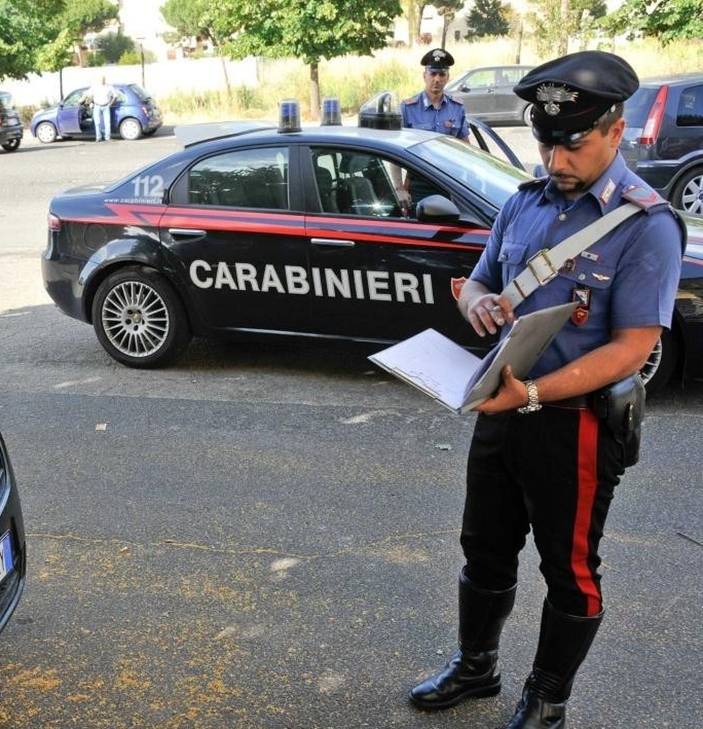 Borgosesia: denunciato dai Carabinieri un 27enne