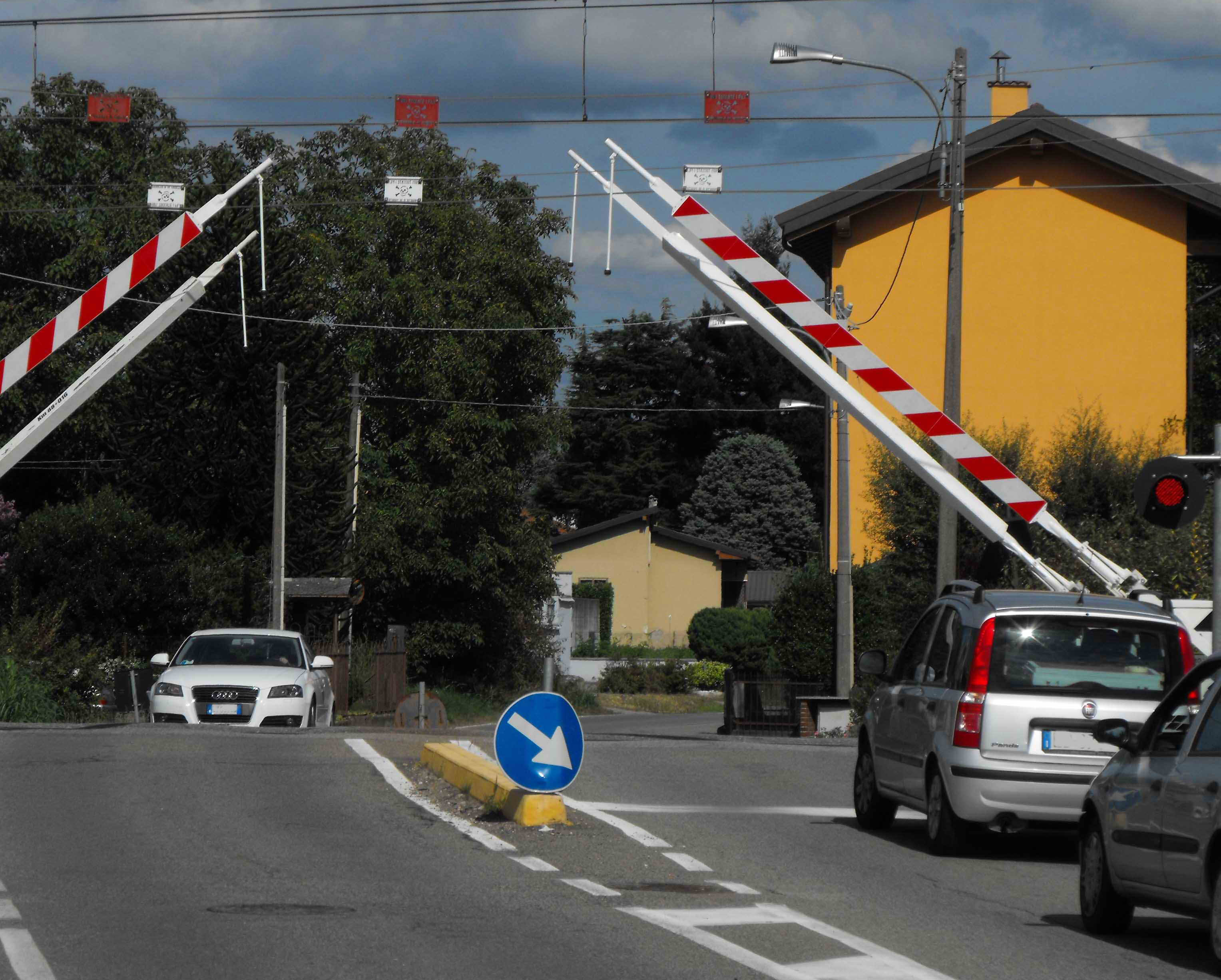 Momo, serie di chiusure ai passaggi a livello per lavori