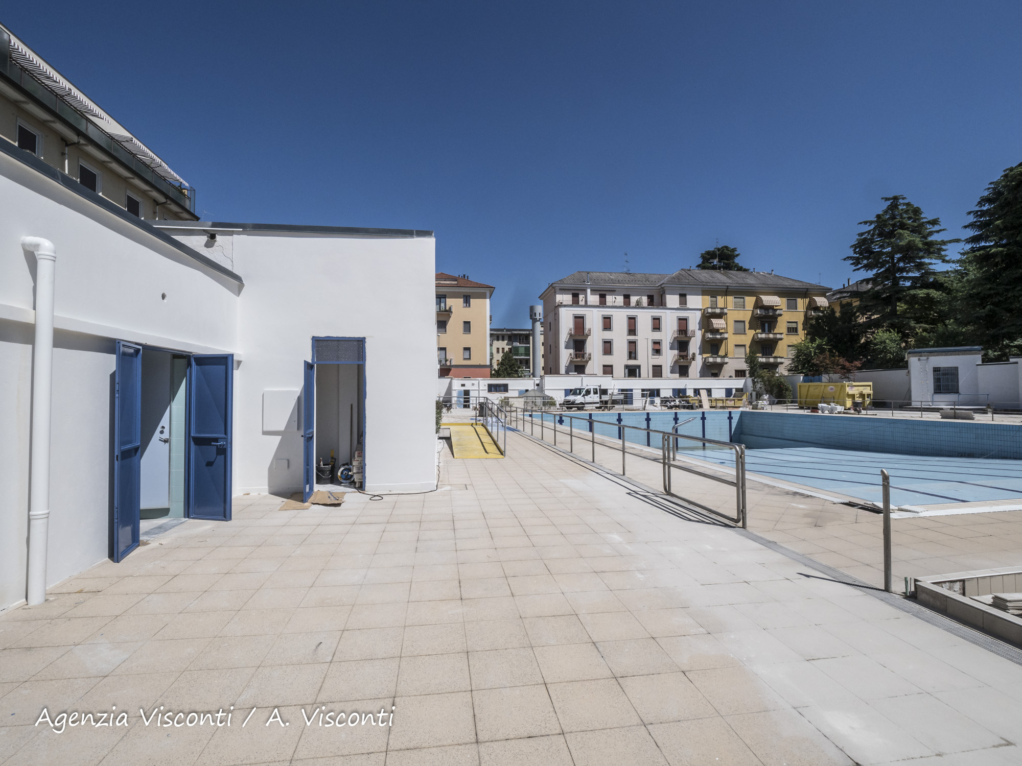Novara: piscina di via Solferino, apertura sabato 28 luglio