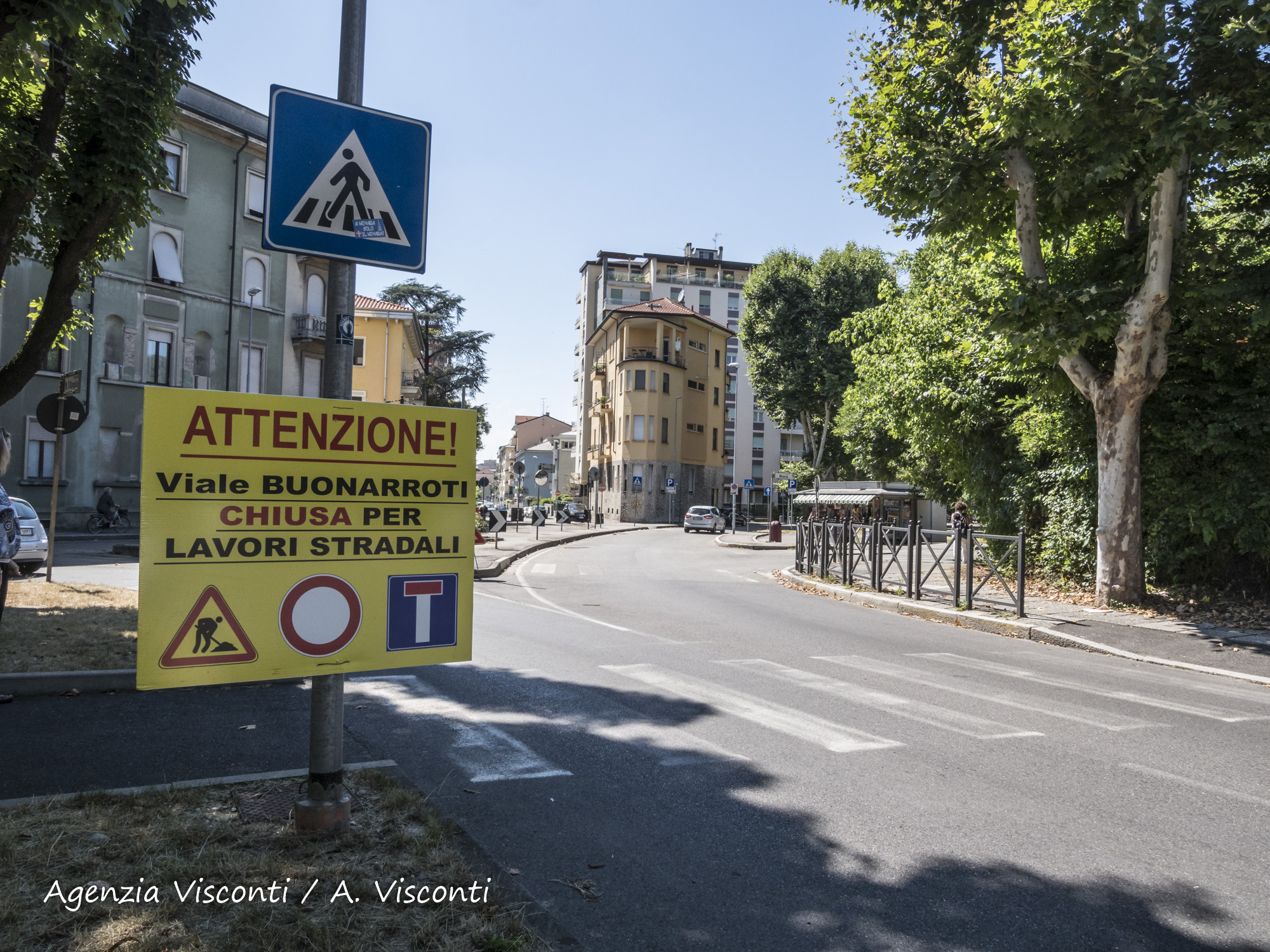 Novara, la città si trasforma in un super cantiere tra asfaltature, marciapiedi e segnaletica orizzontale