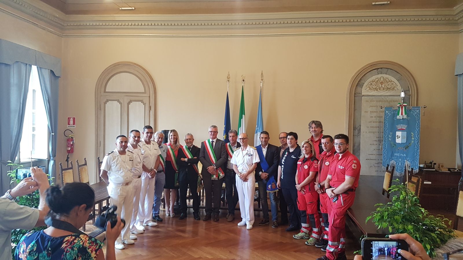 L’ammiraglio Carlone in visita sul Lago Maggiore