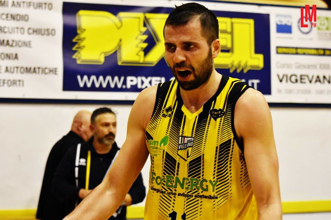 Andrea Pilotti all’Oleggio Magic Basket