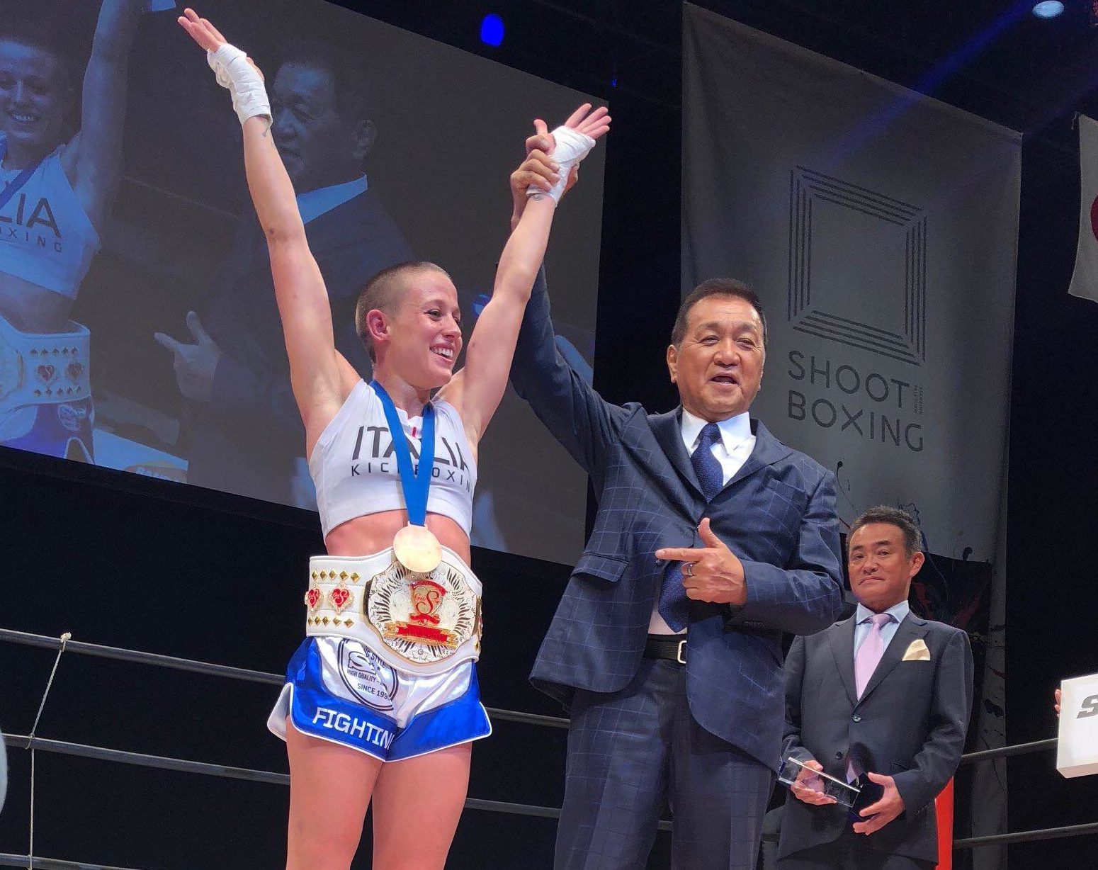 Jleana Valentino conquista il titolo Mondiale di ShootBoxing
