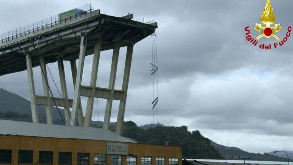 Famiglia novarese dispersa nel crollo del ponte Morandi a Genova