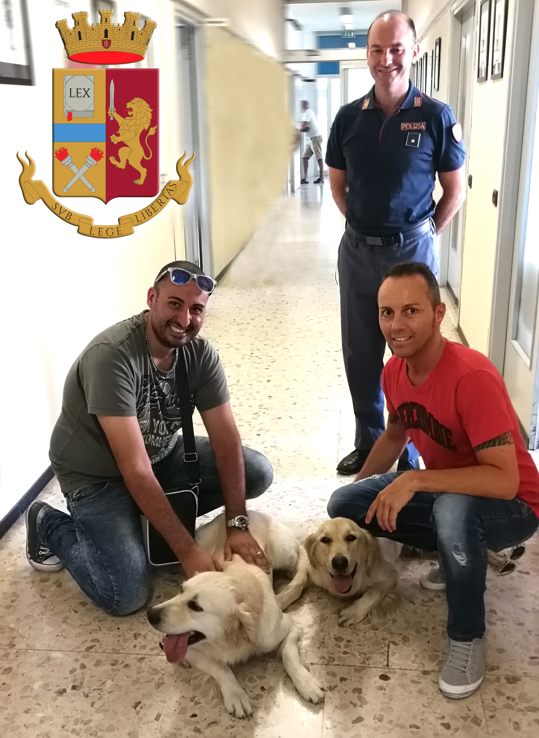 Due cani fuggiti di casa sono stati ritrovati dalla Polizia stradale e riconsegnati al proprietario