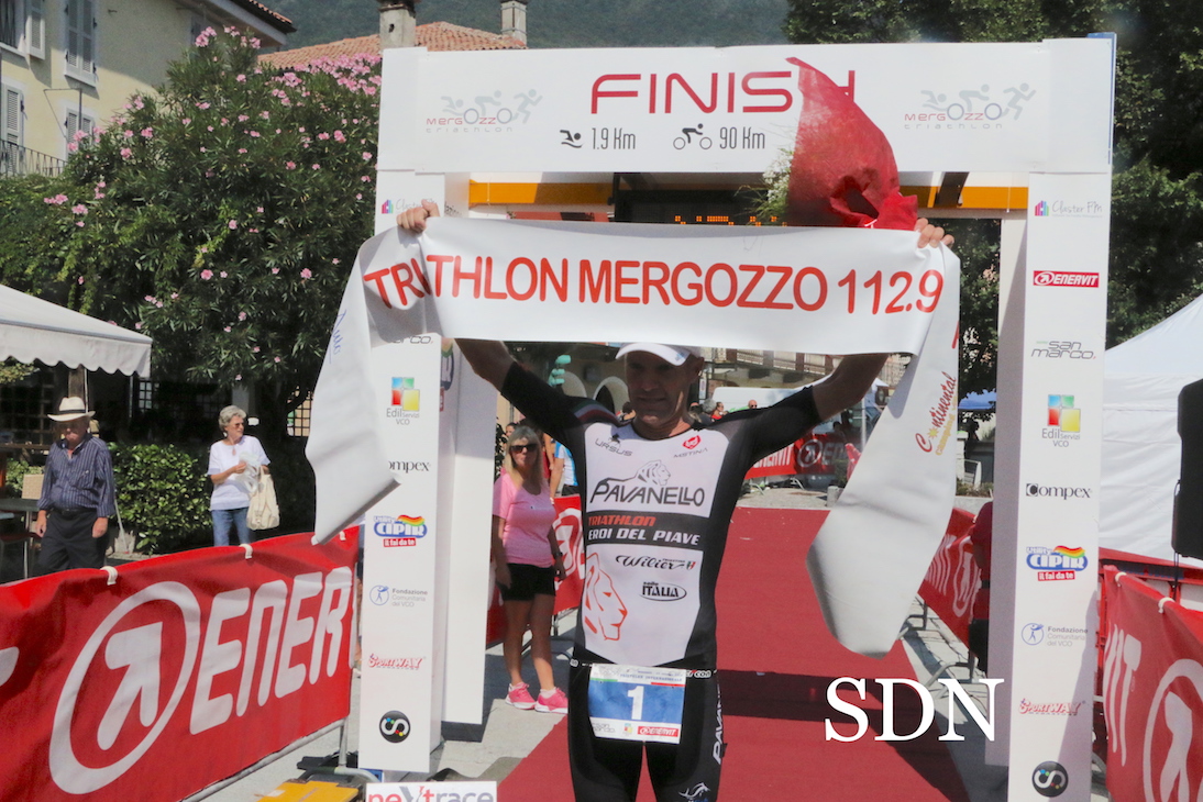 Cigana e Camera trionfano al Triathlon di Mergozzo (foto gallery)
