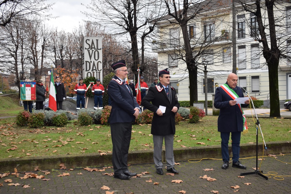 Borgomanero – Le feste degli alpini e dei carabinieri
