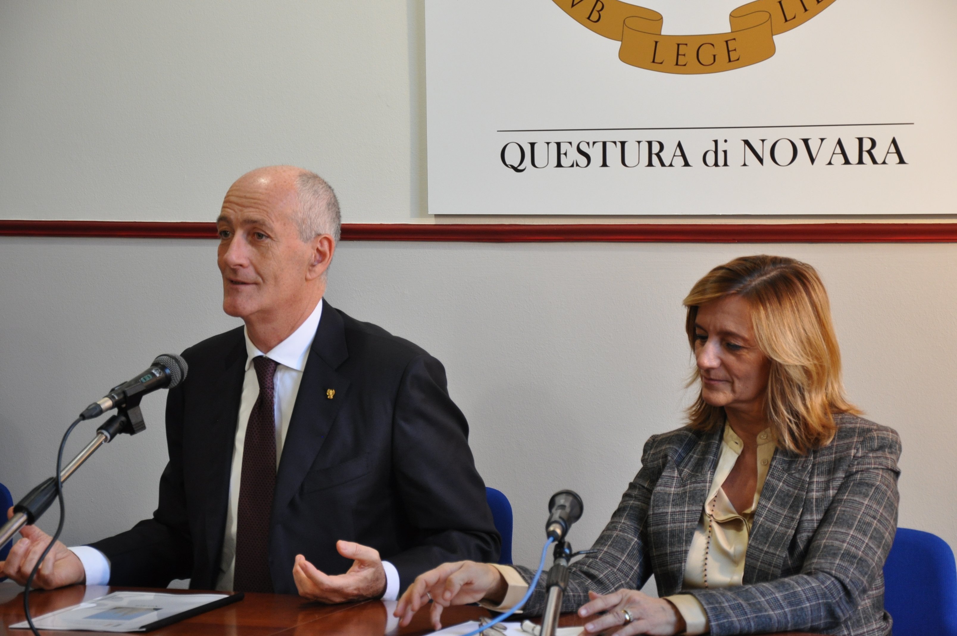 Il capo della Polizia, Franco Gabrielli, in visita giovedì pomeriggio alla Questura di Novara