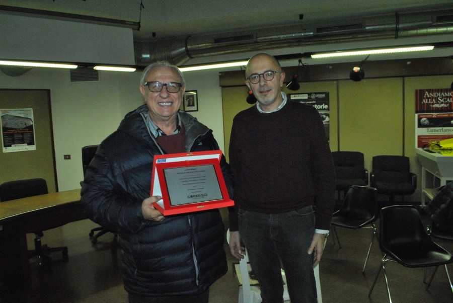 Cureggio – Il premio “Volontario dell’anno” assegnato a Donato Dicembrio.