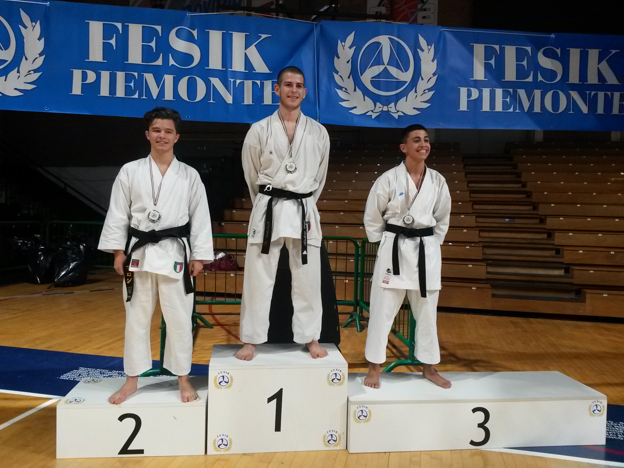Sono di Cannobio i protagonisti della “Karate Christmas Cup Piemonte”
