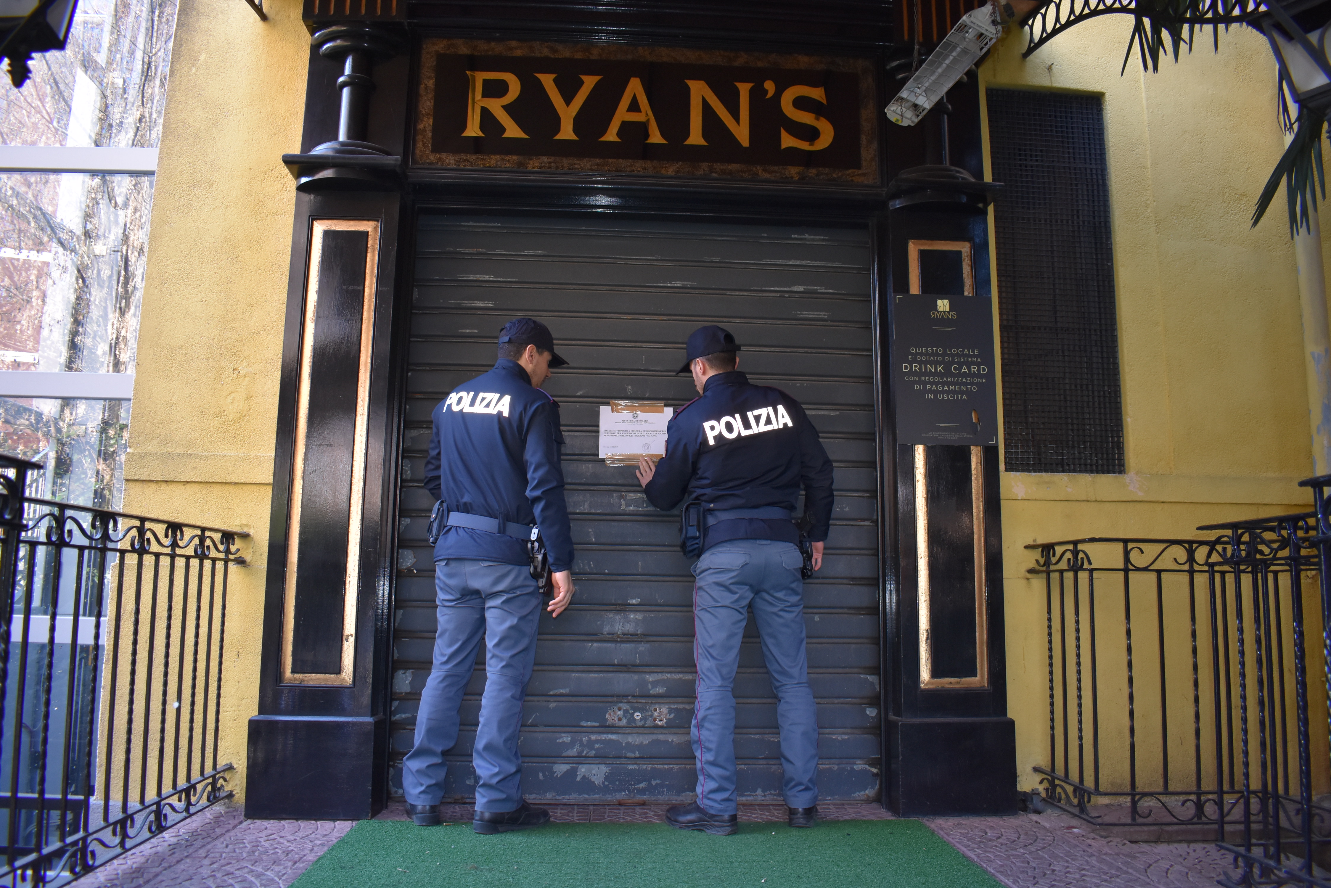 Rissa in discoteca a Novara: il Questore sospende la licenza al locale