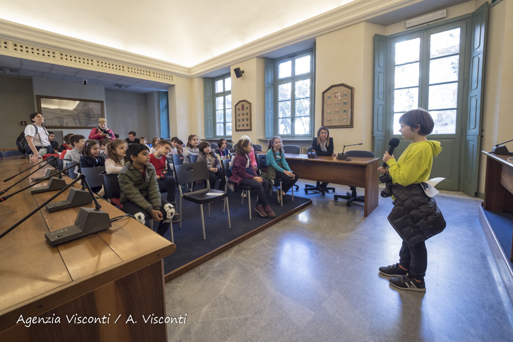 Manifestazione dei ragazzi a Novara per FridaysForFuture