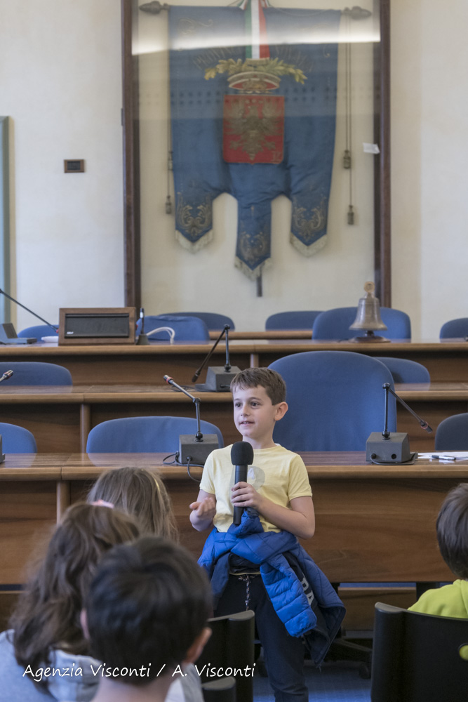 Manifestazione dei ragazzi a Novara per FridaysForFuture