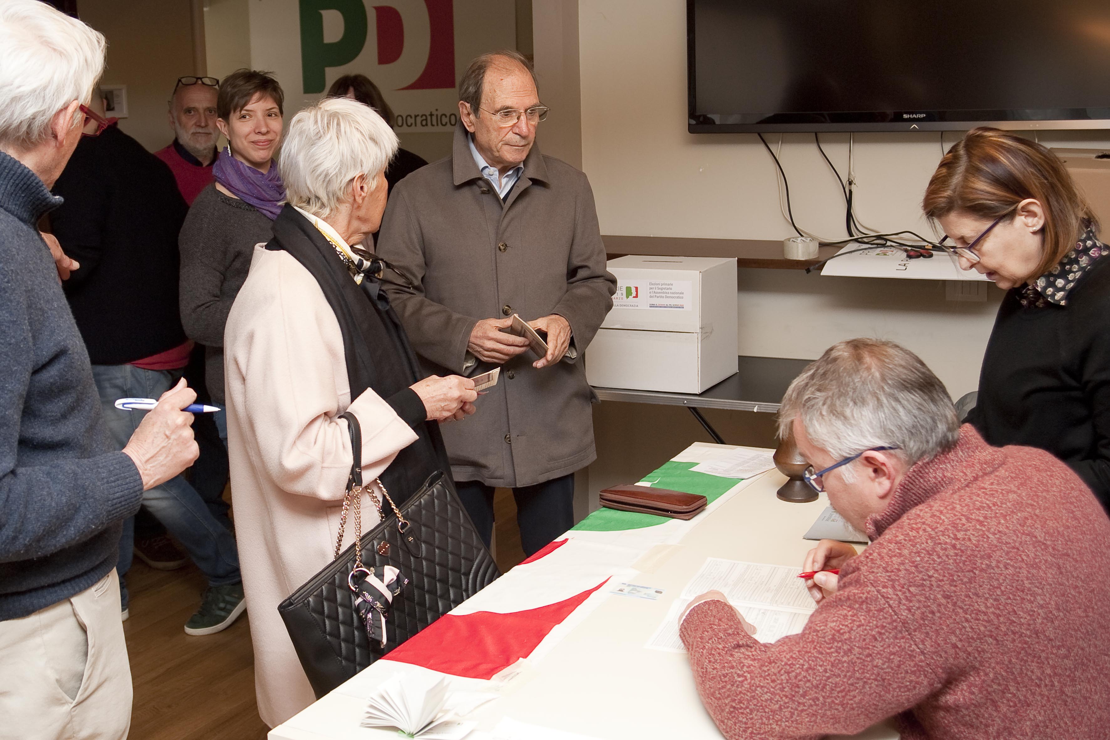 Primarie Pd, oltre 5mila al voto tra Novara e provincia: vince Zingaretti