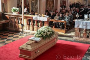 funerali madre anna maria canopi
