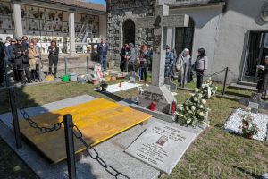 funerali madre anna maria canopi