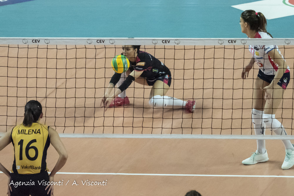 Igor Volley Novara in finale di Champions: superata al golden set Vikifbank Istanbul