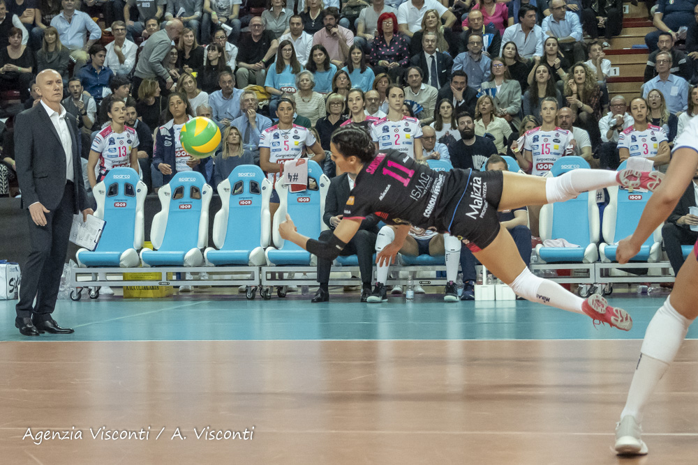 Igor Volley Novara in finale di Champions: superata al golden set Vikifbank Istanbul
