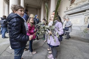 La Domenica delle Palme in Duomo a Novara con il Vescovo Franco Giulio Brambilla
