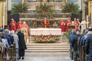 La Domenica delle Palme in Duomo a Novara con il Vescovo Franco Giulio Brambilla