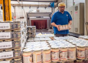Fine della linea di produzione dei sottaceti Ponti