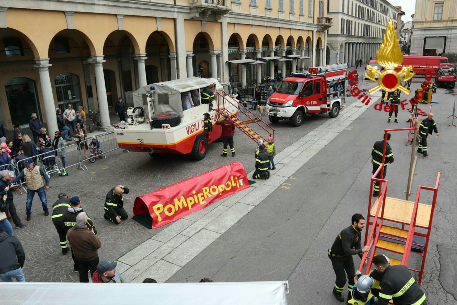 Pompieropoli a Novara in aiuto all’Ail
