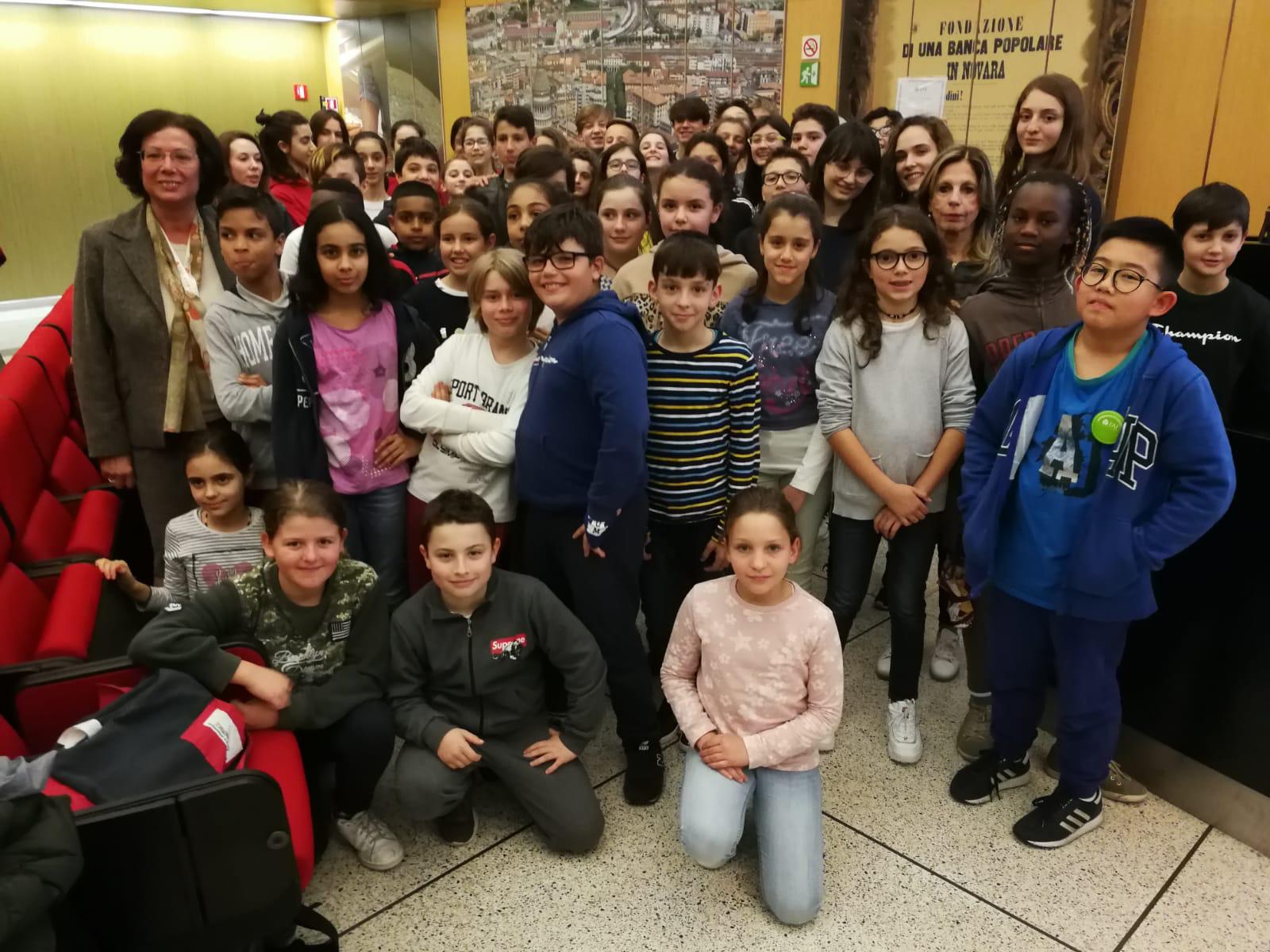 Alla BpN di Novara la consegna agli apprendisti Ciceroni degli attestati di partecipazione alle “Giornate FAI di primavera”